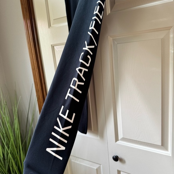 Nike Track and Field Graphic Running Tights Leggings Women’s size large - Picture 4 of 10